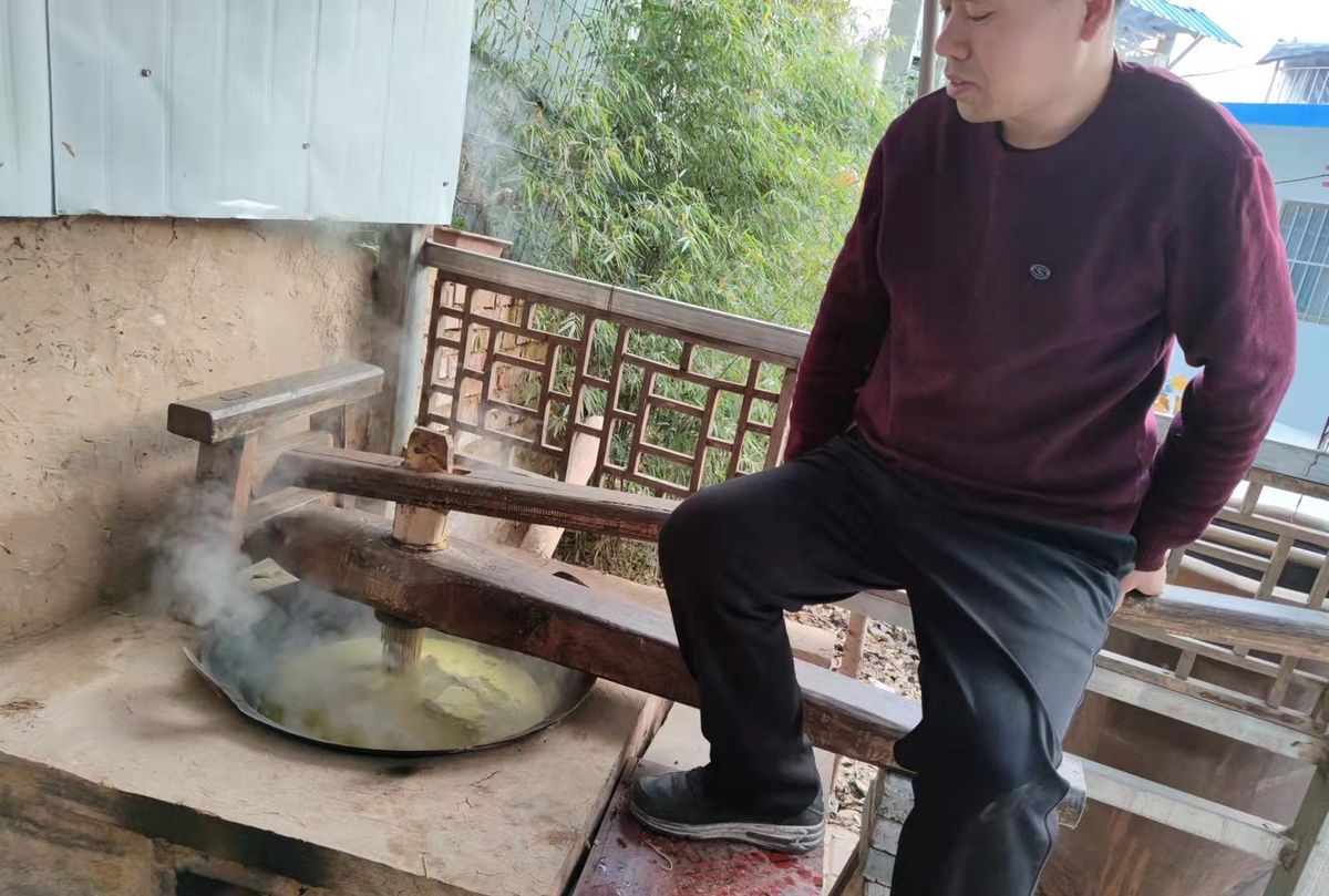 饸饹床子压制